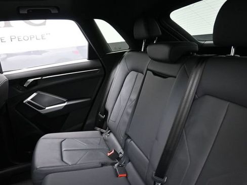 Used 2025 Audi Q3 2.0T Premium AWD/4WD image 22