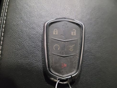Used 2016 Cadillac SRX Luxury AWD/4WD image 32