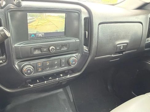 Used 2019 Chevrolet Silverado 2500 W/T RWD image 13