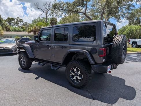 Used 2022 Jeep Wrangler Unlimited Rubicon w/ Steel Bumper Group AWD/4WD image 6