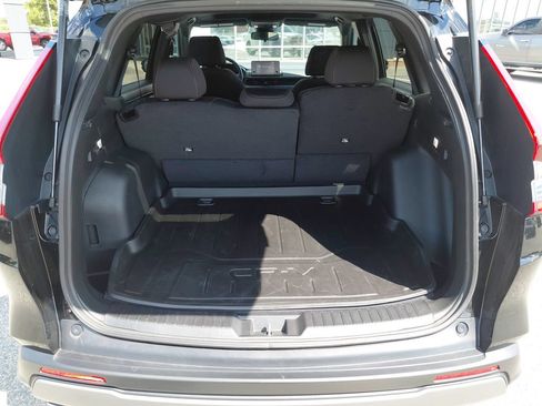 Used 2025 Honda CR-V Sport image 14