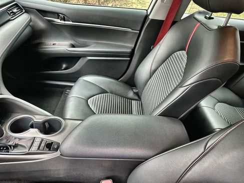 Used 2022 Toyota Camry TRD image 23