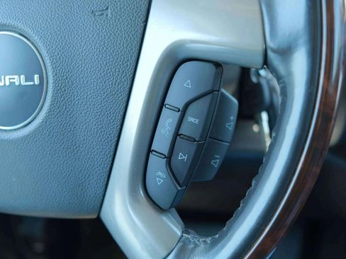 Used 2014 GMC Sierra 2500 Denali image 31