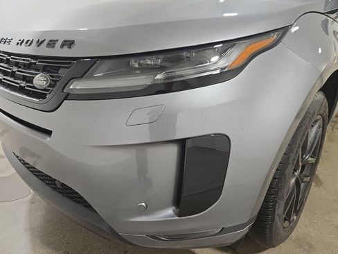 Used 2026 Land Rover Range Rover Evoque S AWD/4WD image 11