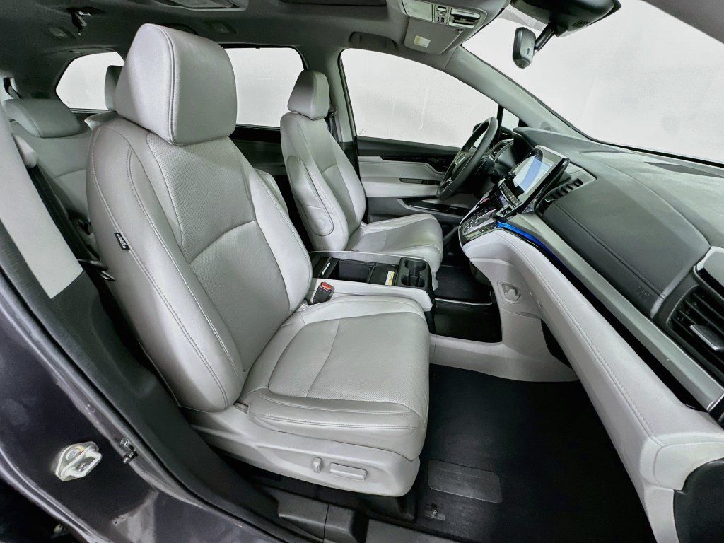 Used 2020 Honda Odyssey Elite image 31