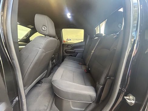 Used 2023 Chevrolet Colorado LT w/ LT Convenience Package image 32