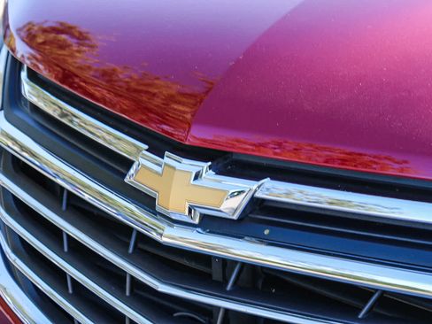 Used 2018 Chevrolet Equinox Premier FWD image 9