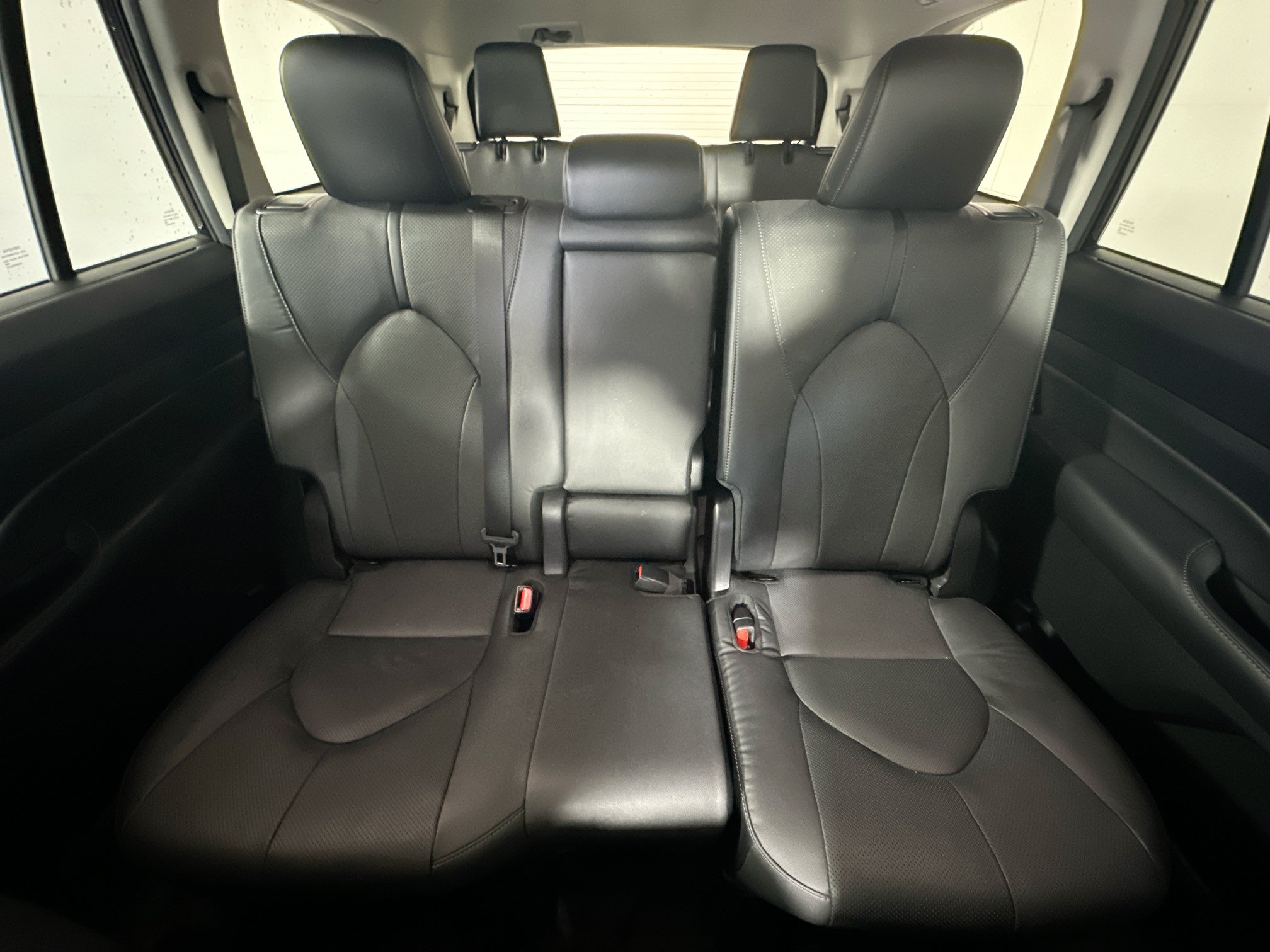Certified 2024 Toyota Grand Highlander FWD image 30