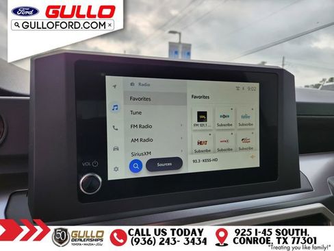 Used 2025 Toyota Tacoma SR5 AWD/4WD image 26
