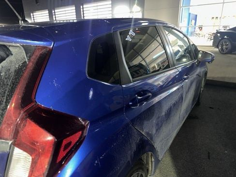 Used 2017 Honda Fit EX image 7