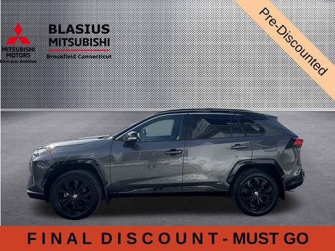 Used 2024 Toyota RAV4 XSE w/ Weather Package AWD/4WD image 20