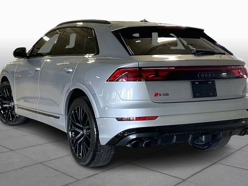 Used 2024 Audi SQ8 Prestige w/ Prestige Package image 10