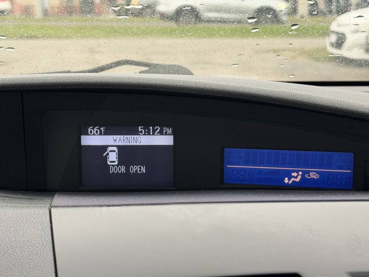 Used 2013 MAZDA MAZDA3 i Touring FWD image 13