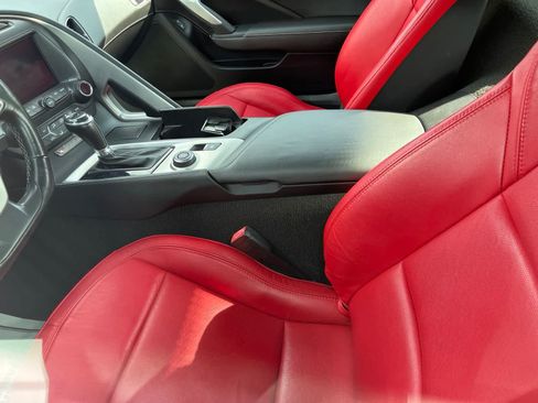 Used 2017 Chevrolet Corvette Stingray Coupe w/ Carbon Flash Badge Package RWD image 25