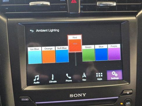 Used 2018 Ford Fusion Titanium image 21