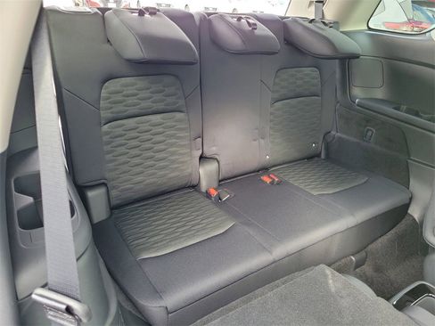 New 2025 Nissan Pathfinder SV w/ SV Premium Package image 14