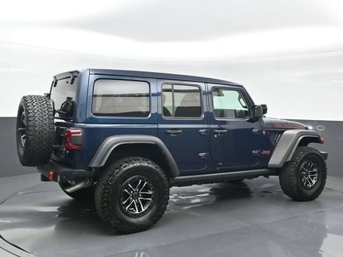 Used 2025 Jeep Wrangler Unlimited Rubicon w/ XTREMEE 35" Tire Package AWD/4WD image 6