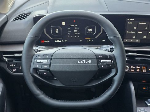 New 2026 Kia Sportage SX FWD image 7
