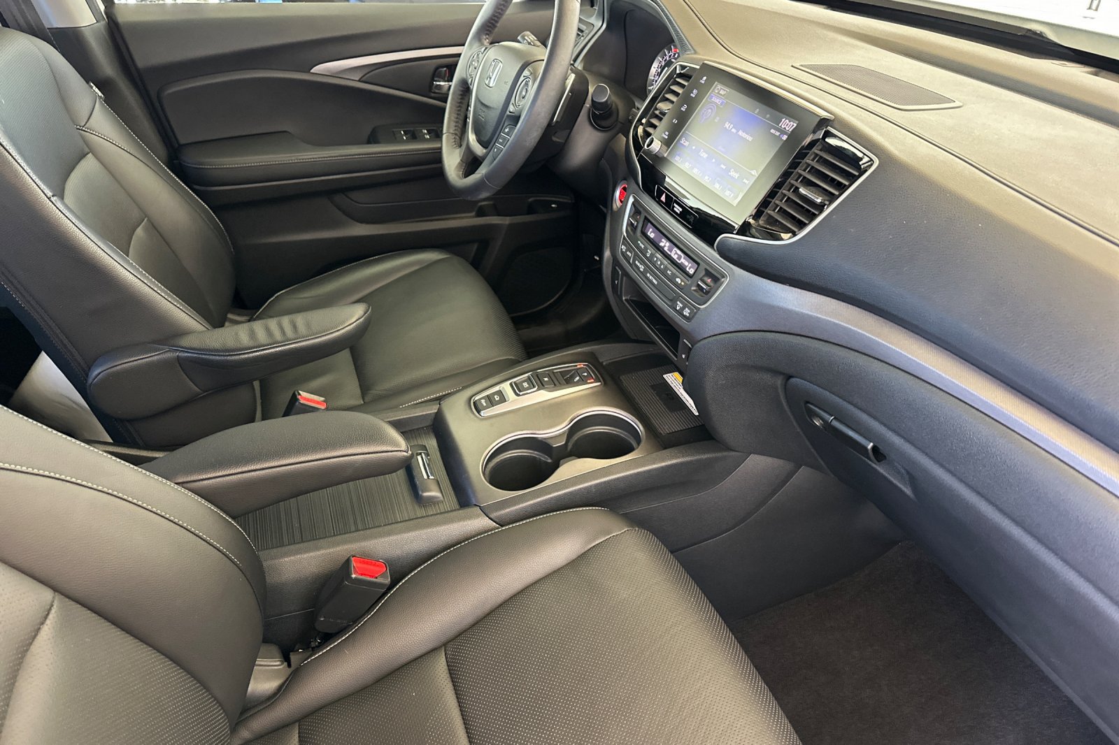 Used 2023 Honda Ridgeline RTL-E image 16