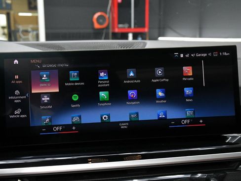 Used 2023 BMW X7 xDrive40i w/ Executive Package image 43