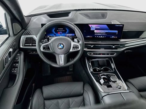 Used 2026 BMW X7 xDrive40i w/ M Sport Package AWD/4WD image 23
