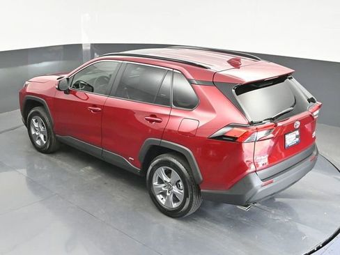Used 2025 Toyota RAV4 XLE w/ Convenience Package AWD/4WD image 30