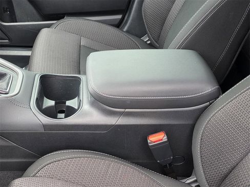 Used 2025 Subaru Outback Premium image 10