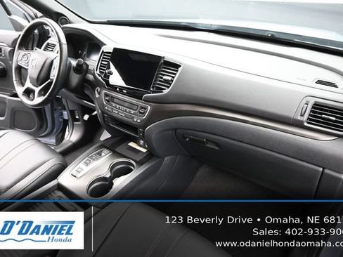 Used 2023 Honda Passport TrailSport image 42