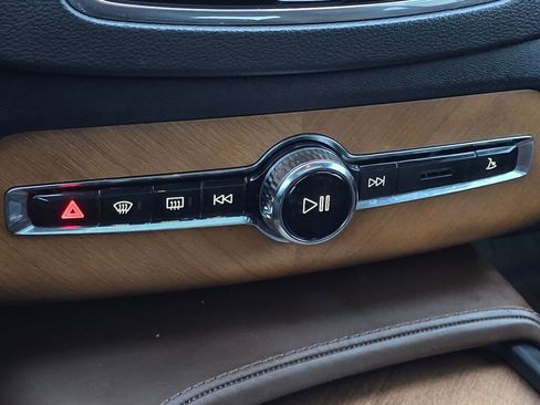 Used 2019 Volvo XC90 T6 Inscription w/ Advanced Package image 24