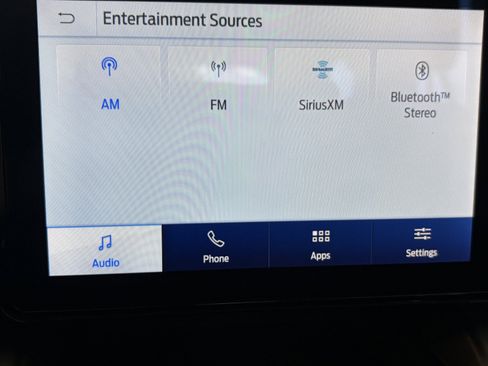 Used 2021 Ford Explorer XLT w/ Class III Trailer Tow Package AWD/4WD image 12