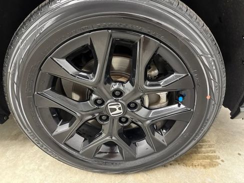 Certified 2024 Honda HR-V Sport image 10