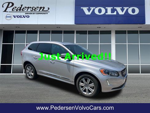 Used 2017 Volvo XC60 T5 Inscription w/ Advanced Package AWD/4WD image 1