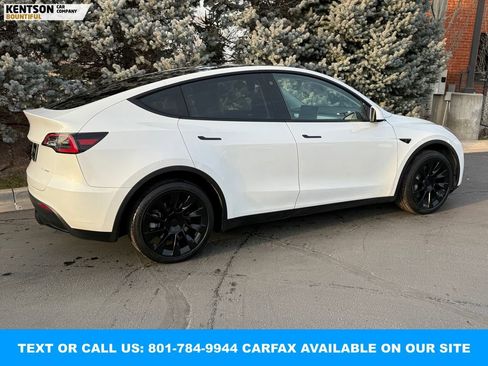 Used 2023 Tesla Model Y Long Range image 9
