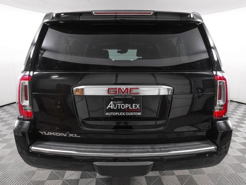 Used 2019 GMC Yukon XL Denali w/ Denali Ultimate Package RWD image 5