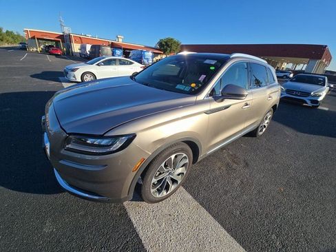 Used 2021 Lincoln Nautilus Reserve w/ Cargo Utility Package image 1