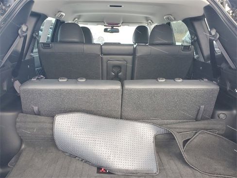 Used 2022 Mitsubishi Outlander SEL image 7