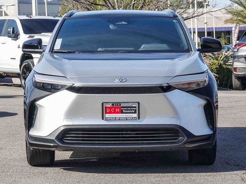 Used 2023 Toyota bZ4X XLE w/ Weather Package image 2