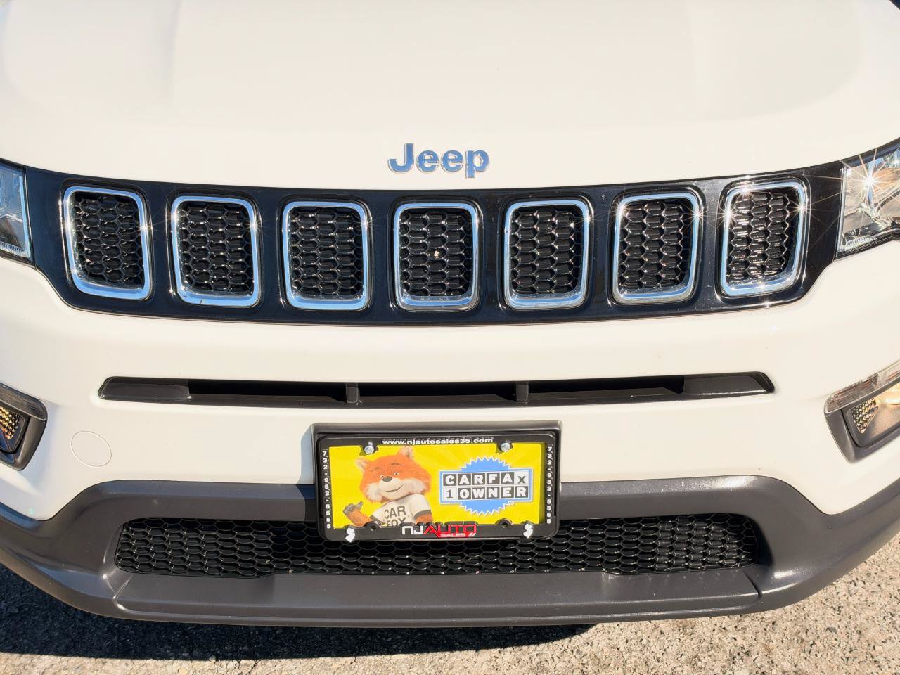 Used 2018 Jeep Compass Latitude w/ Popular Equipment Group AWD/4WD image 96
