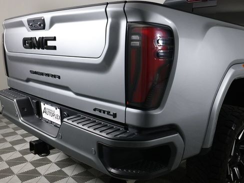 Used 2025 GMC Sierra 2500 AT4 w/ AT4 Premium Plus Package AWD/4WD image 52