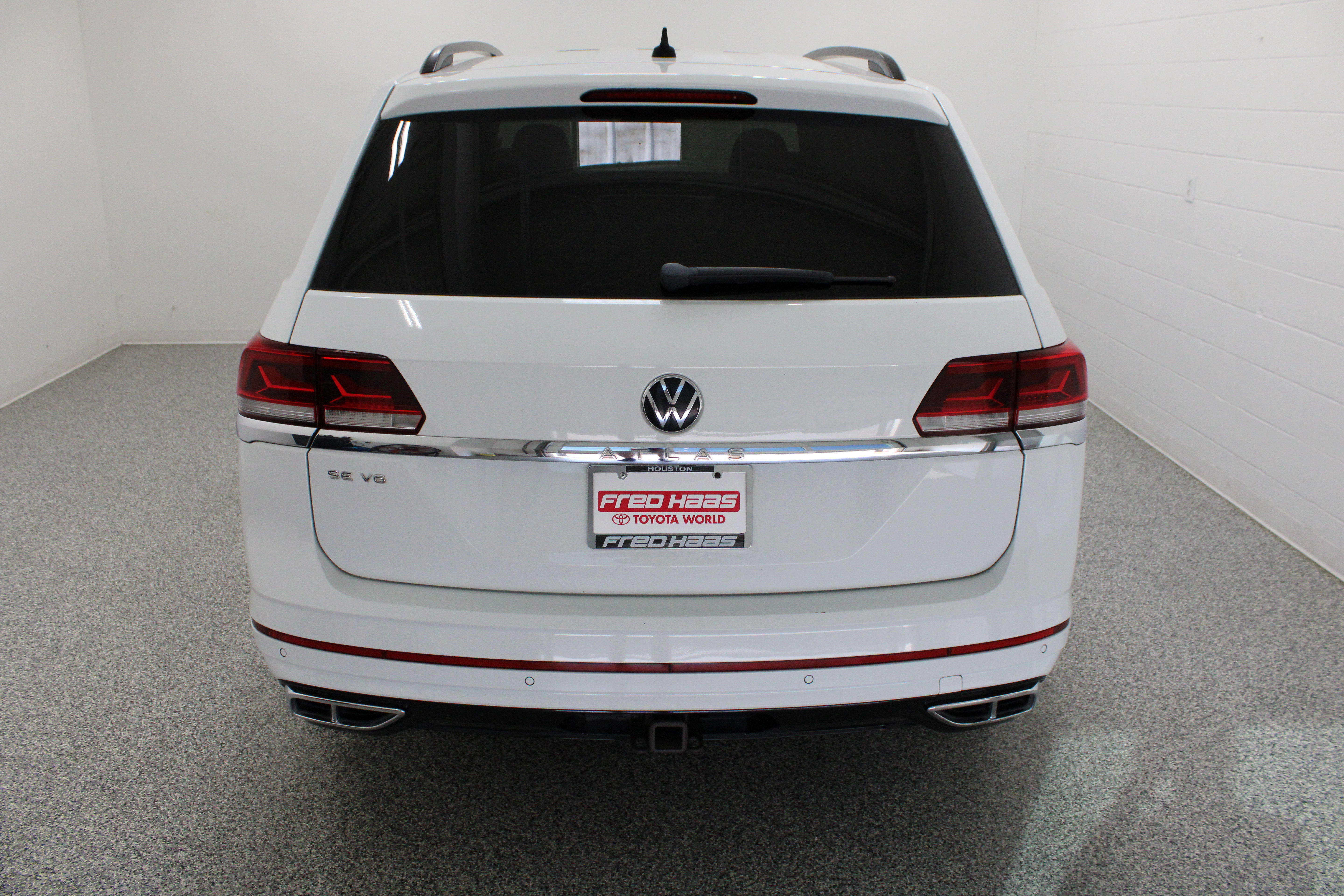 Used 2021 Volkswagen Atlas SE w/ Panoramic Sunroof Package FWD image 8