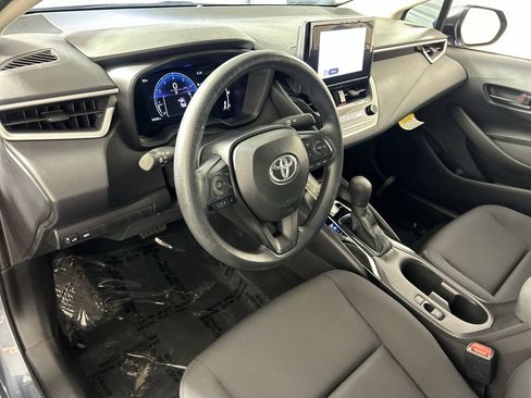 Used 2026 Toyota Corolla LE w/ Carpet Mat Package (TMS) FWD image 12