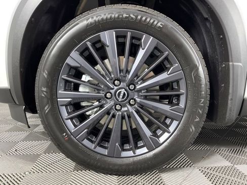 New 2026 Nissan Pathfinder SL w/ SL Premium Package AWD/4WD image 13
