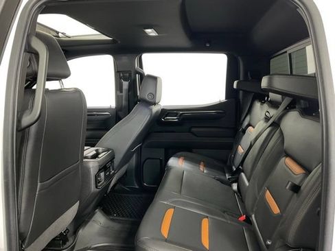 Used 2022 GMC Sierra 1500 AT4 w/ AT4 Premium Package AWD/4WD image 36