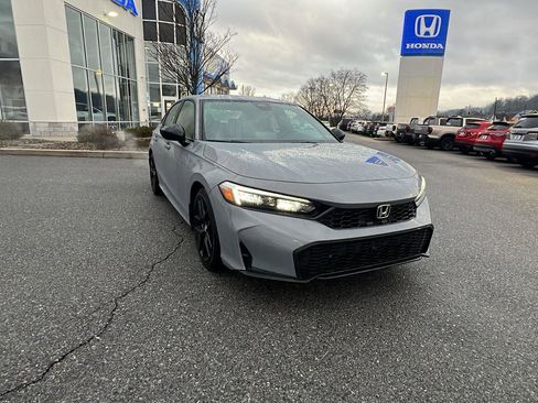 Certified 2025 Honda Civic Sport image 2