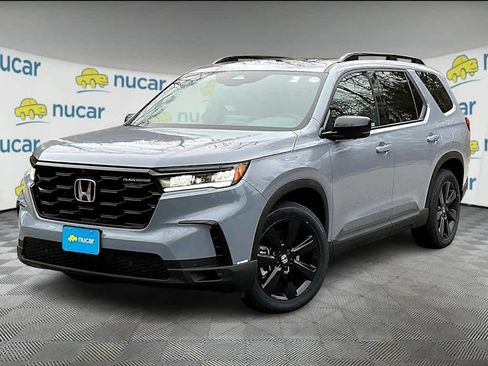 New 2025 Honda Pilot Black Edition image 4