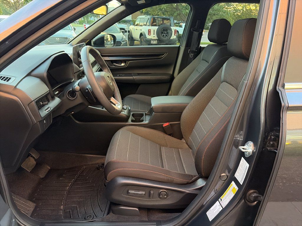 Used 2024 Honda CR-V Sport image 21