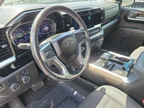Used 2023 Chevrolet Silverado 1500 RST RWD image 18