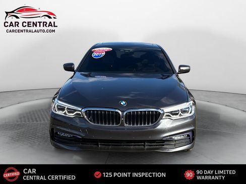 Used 2017 BMW 540i xDrive image 8
