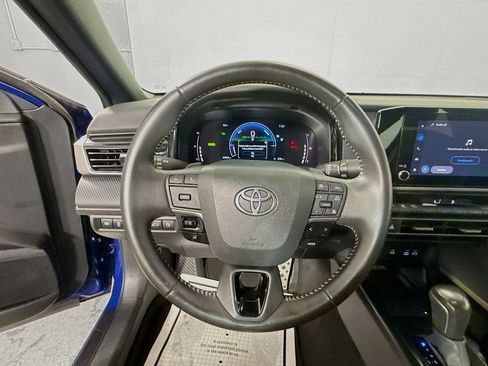 Certified 2025 Toyota Camry SE w/ Convenience Package FWD image 11