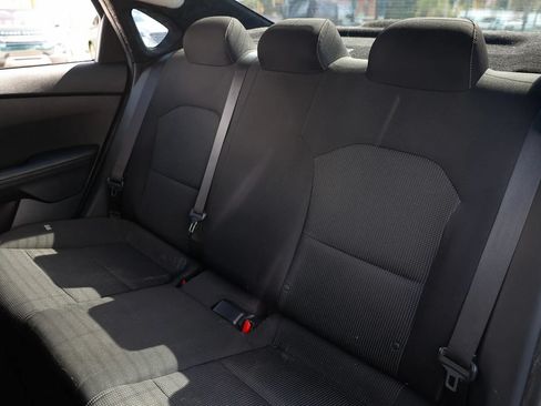 Used 2019 Kia Forte Sedan FWD image 16